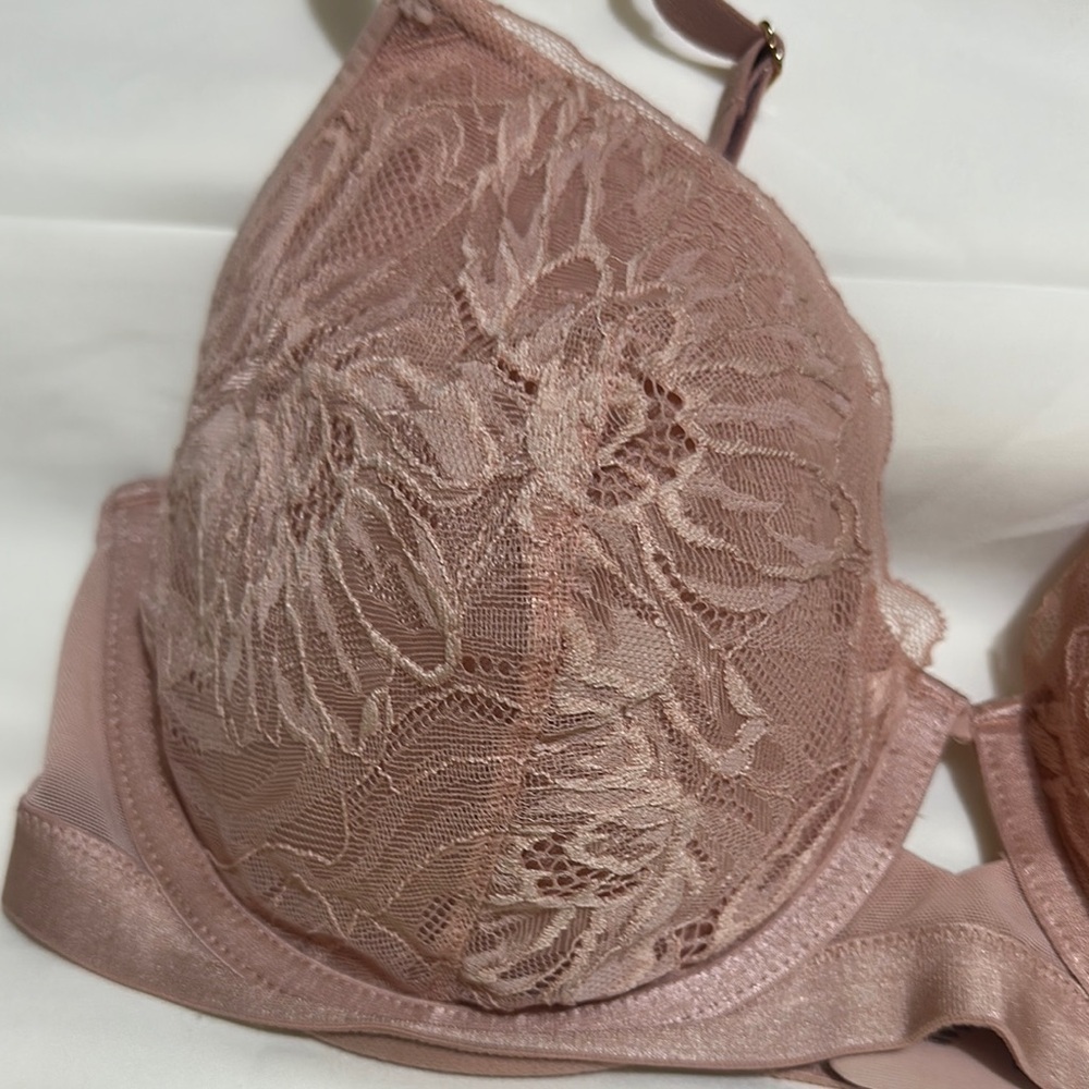 Soma Pink Lace Bra with Full Coverage and Adjustable Straps - Picture 2 of 7